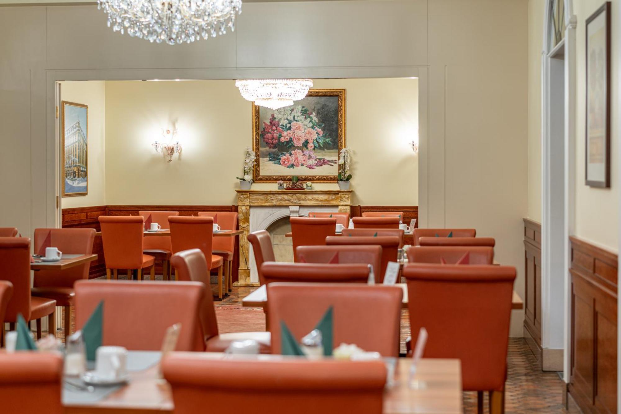 Hotel Neue Post I Self Check-In Innsbruck Bagian luar foto