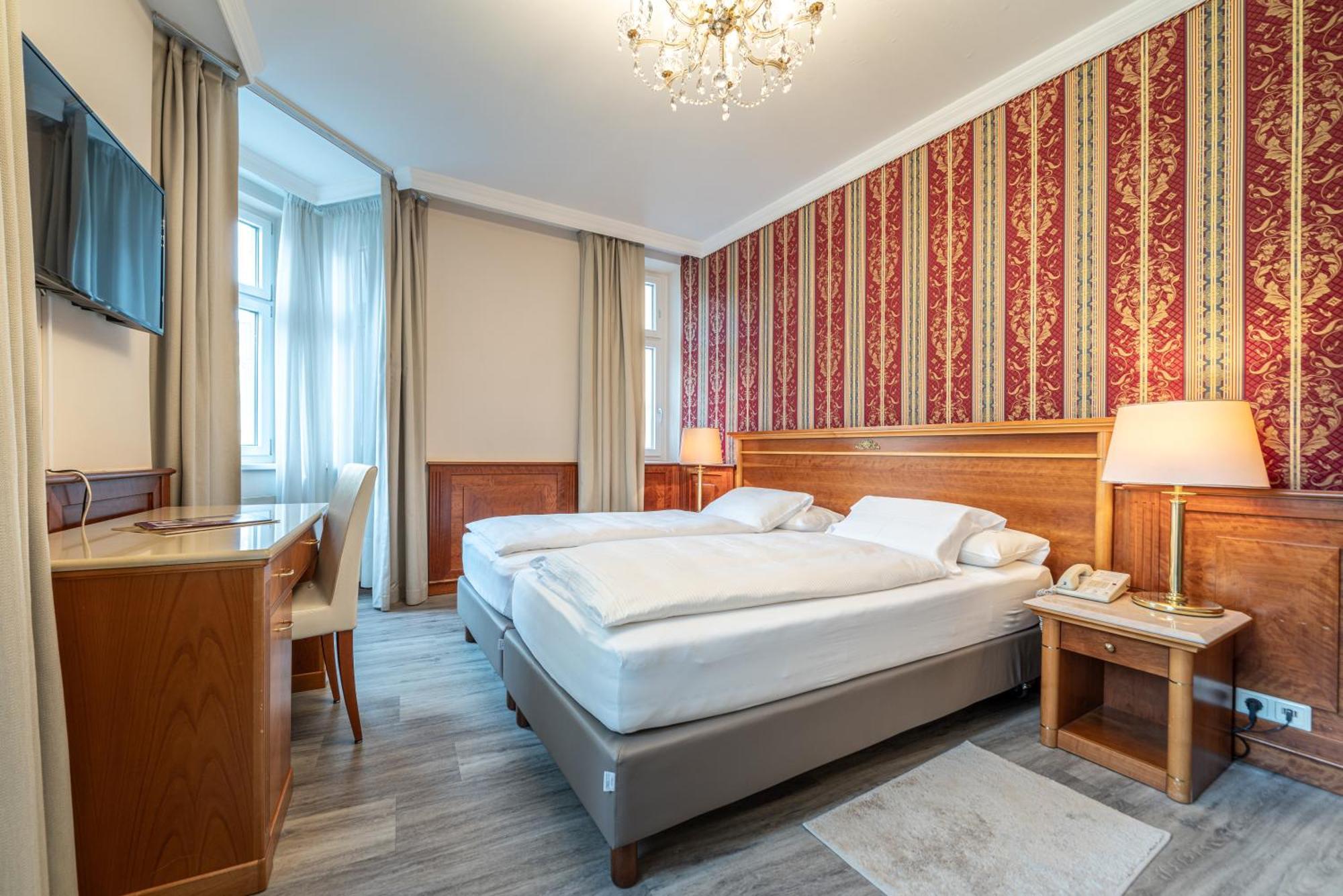 Hotel Neue Post I Self Check-In Innsbruck Bagian luar foto
